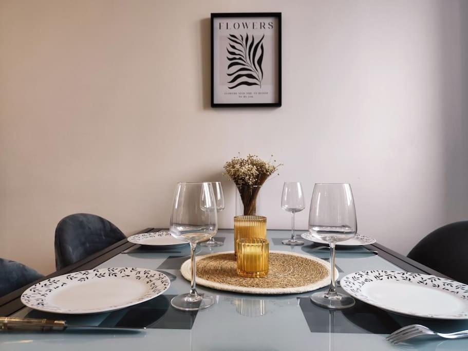 Duplex - Proche Gare & Centre Apartment Compiegne Bagian luar foto