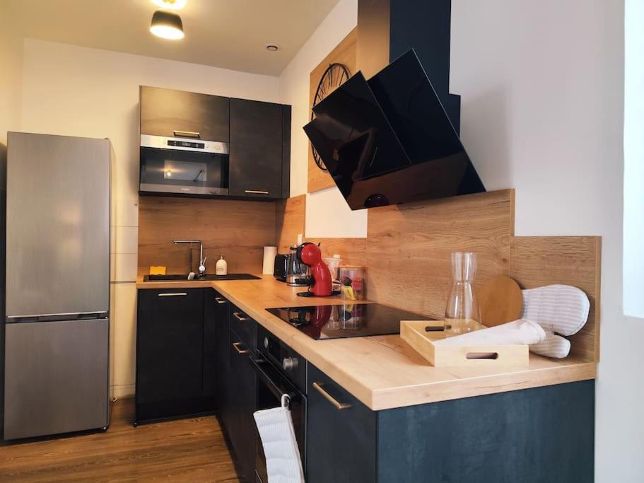 Duplex - Proche Gare & Centre Apartment Compiegne Bagian luar foto